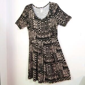 Pretty Young Thing tribal Aztek midi shift dress